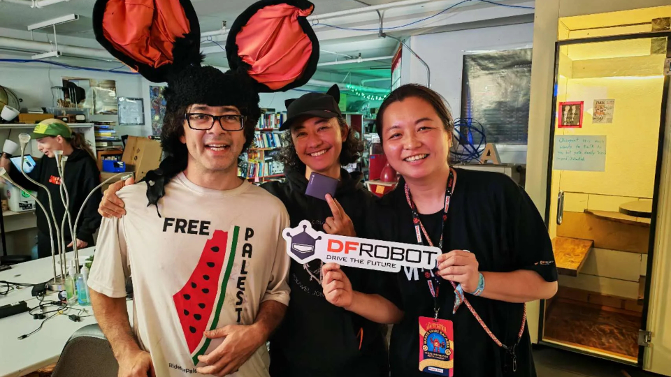 A group picture including a DFRobot representative who was very lovely